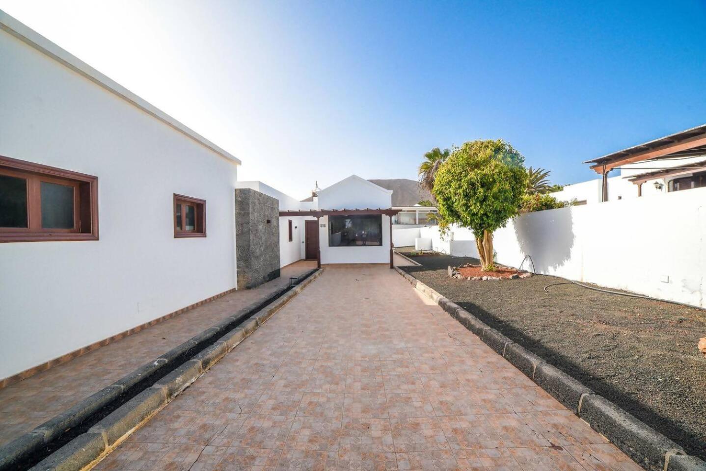 Agradable Y Familiar Con Piscina Casa Inima Villa Playa Blanca  Eksteriør bilde