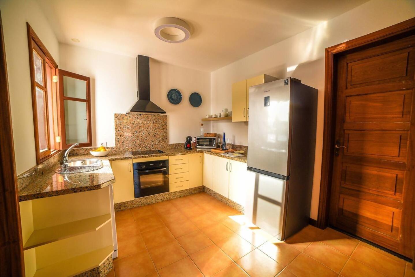 Agradable Y Familiar Con Piscina Casa Inima Villa Playa Blanca  Eksteriør bilde