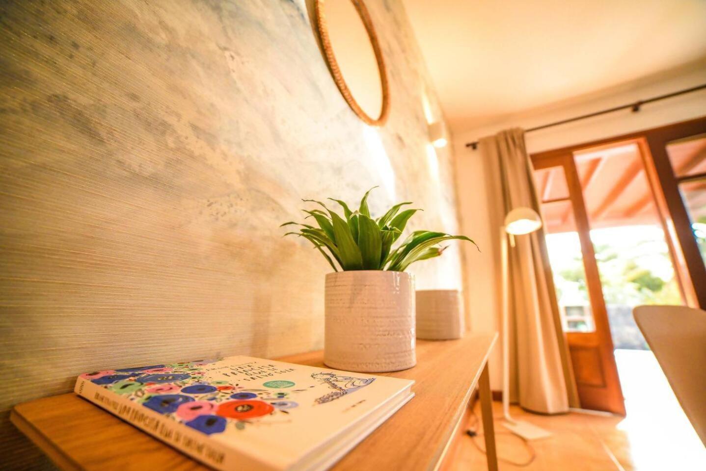 Agradable Y Familiar Con Piscina Casa Inima Villa Playa Blanca  Eksteriør bilde
